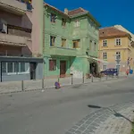 Apollonia Estate Old Town Big And Luxurious Apartamento