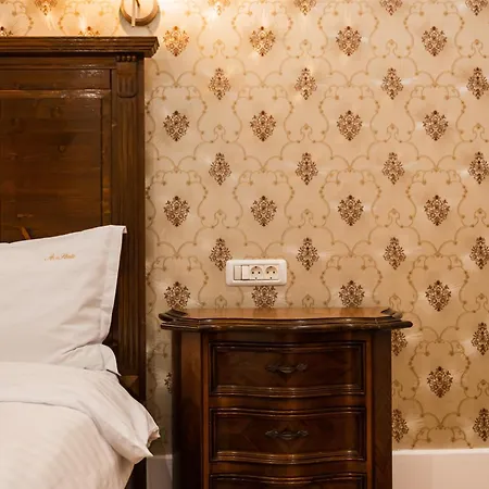 Apollonia Estate Old Town Big And Luxurious * Brasov