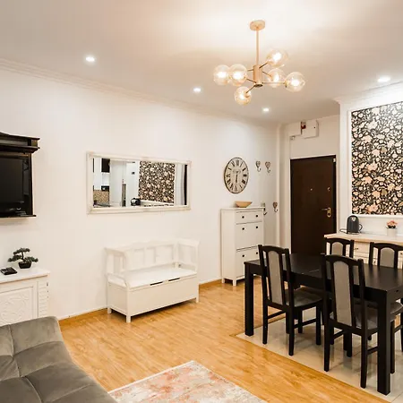 Apollonia Estate Old Town Big And Luxurious Brasov