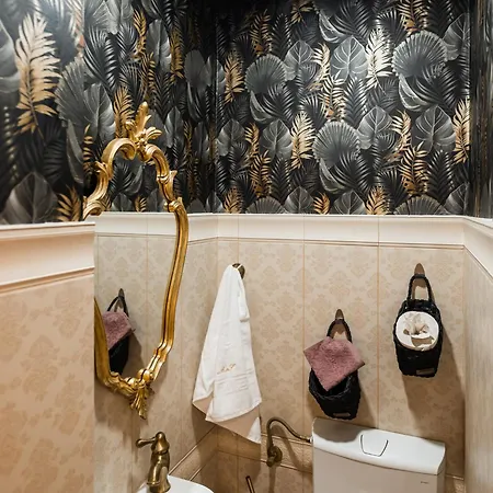 Apartment Apollonia Estate Old Town Big And Luxurious