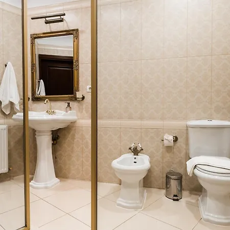 Apollonia Estate Old Town Big And Luxurious