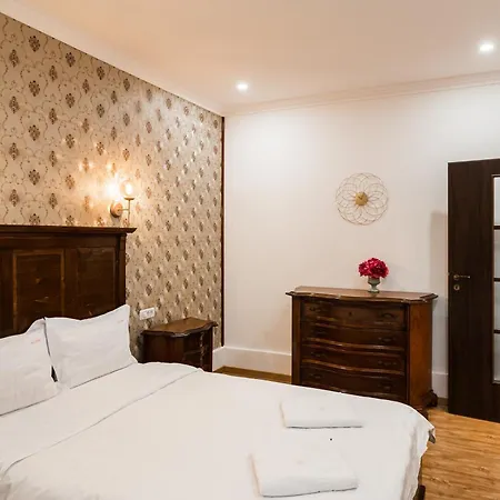 Apartment Apollonia Estate Old Town Big And Luxurious Brasov