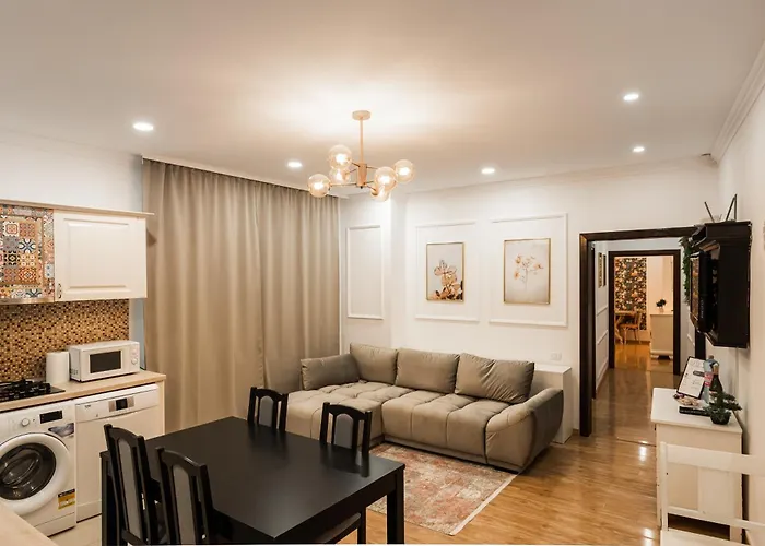 Apollonia Estate Old Town Big And Luxurious Apartment *