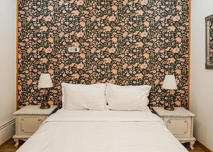 Apartment Apollonia Estate Old Town Big And Luxurious *